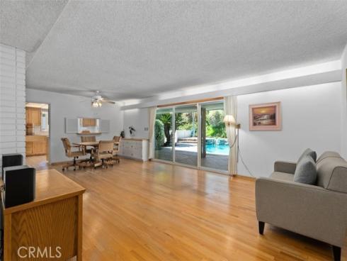 807 Dorothy Lane, Fullerton, CA