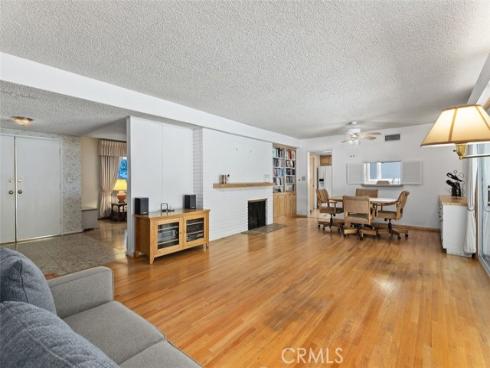 807 Dorothy Lane, Fullerton, CA