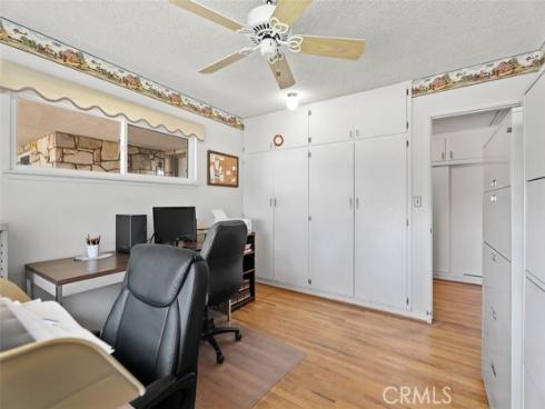 807 Dorothy Lane, Fullerton, CA