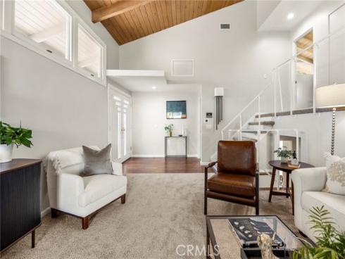 1601  Avolencia  , Fullerton, CA