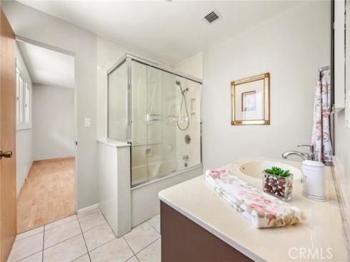 1601  Avolencia  , Fullerton, CA