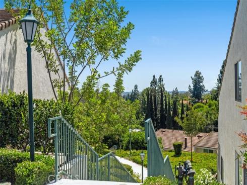 2241  Vista Del Sol  , Fullerton, CA