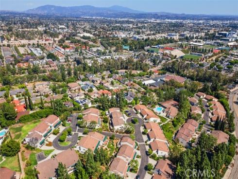 2241  Vista Del Sol  , Fullerton, CA