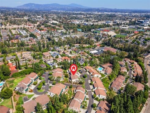 2241  Vista Del Sol  , Fullerton, CA