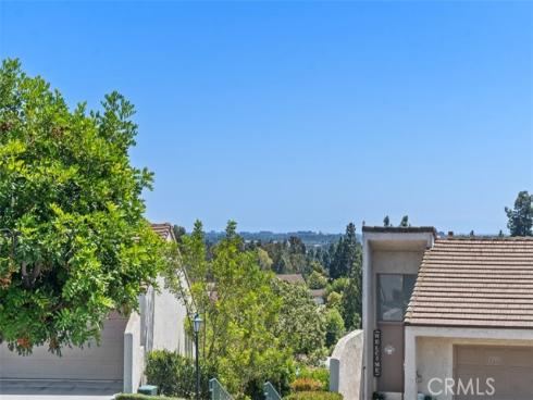 2241  Vista Del Sol  , Fullerton, CA