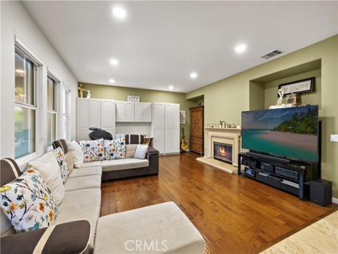 1421 Thatcher Street, Fullerton, CA