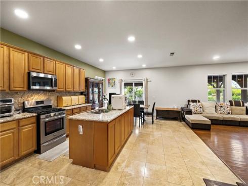 1421 Thatcher Street, Fullerton, CA
