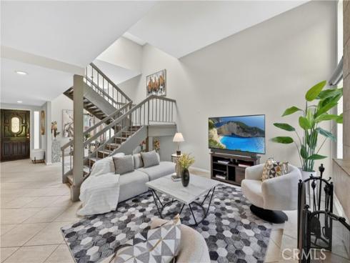 525 Riviera Court, Fullerton, CA