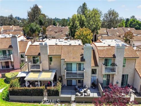 525 Riviera Court, Fullerton, CA