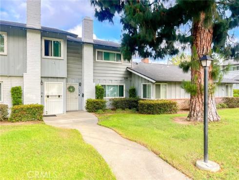 1227 Cameo Lane