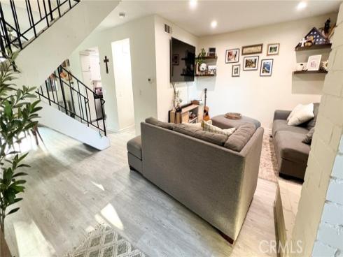 1227  Cameo   Lane, Fullerton, CA