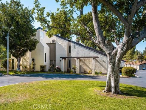 2713 Craig Circle