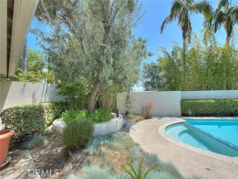 1809 Vista Lomitas , Fullerton, CA