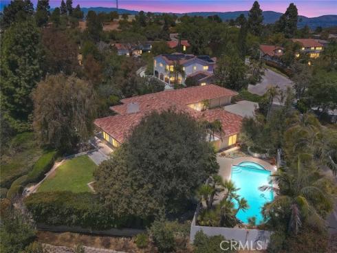 1809 Vista Lomitas , Fullerton, CA