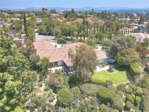 1809 Vista Lomitas , Fullerton, CA