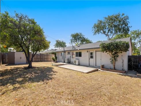 1909 W Walnut   Avenue, Fullerton, CA