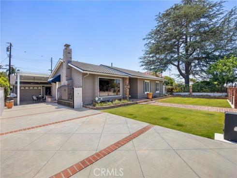 1536 E Commonwealth  , Fullerton, CA