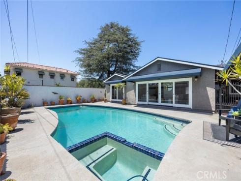 1536 E Commonwealth  , Fullerton, CA