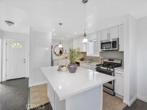 2535  Balfour  , Fullerton, CA