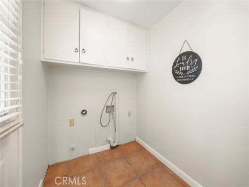 907 Harmony Lane, Fullerton, CA