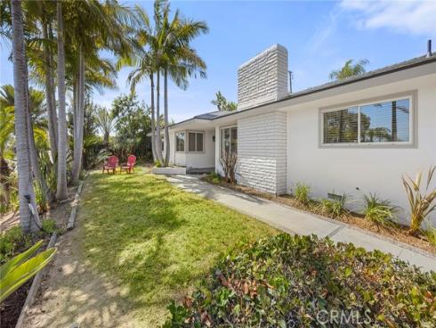 907 Harmony Lane, Fullerton, CA