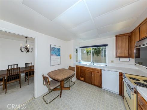 1356 Victoria D , Fullerton, CA