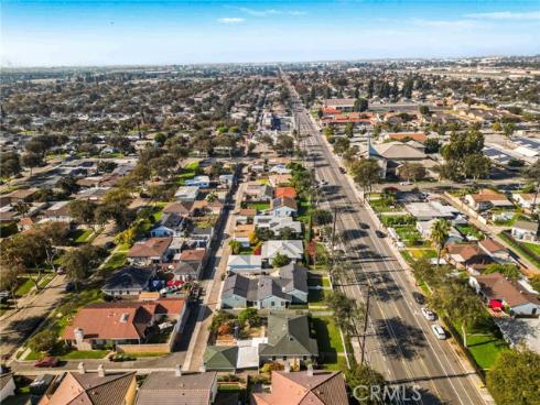 2100 W Valencia , Fullerton, CA