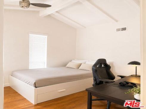 845 Whitewater 68 Drive, Fullerton, CA