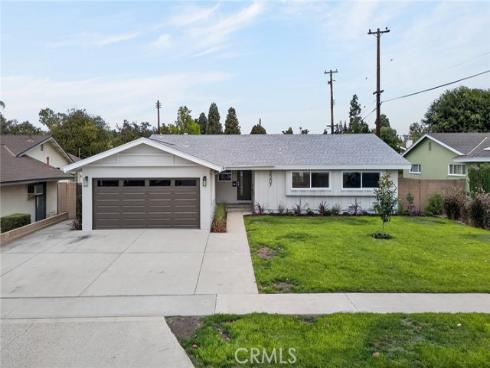 2207 Melody , Fullerton, CA