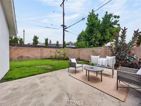 2207 Melody , Fullerton, CA
