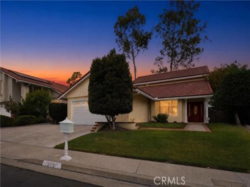 1218 Summersworth Place, Fullerton, CA