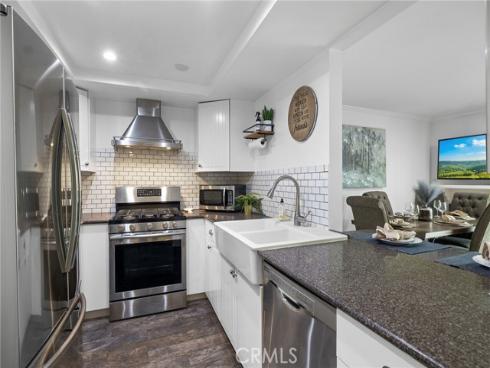 1117 Rosecrans 15A Avenue, Fullerton, CA