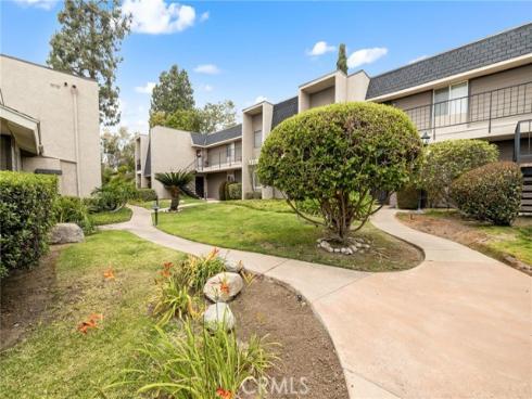 1117 Rosecrans 15A Avenue, Fullerton, CA