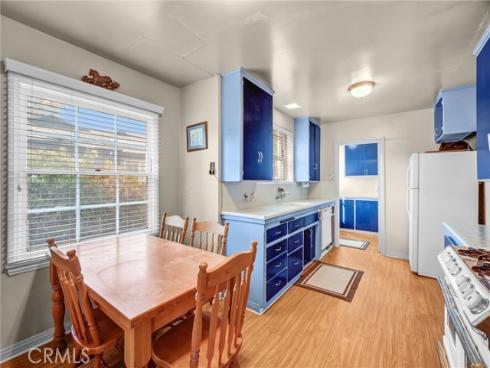 1505 N Highland , Fullerton, CA