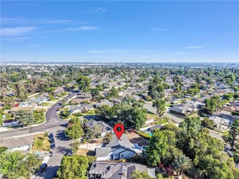 1505 N Highland , Fullerton, CA