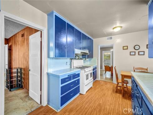 1505 N Highland , Fullerton, CA