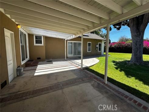 715 W Knepp , Fullerton, CA