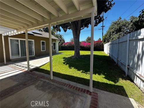 715 W Knepp , Fullerton, CA