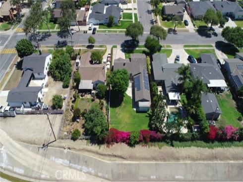 715 W Knepp  , Fullerton, CA