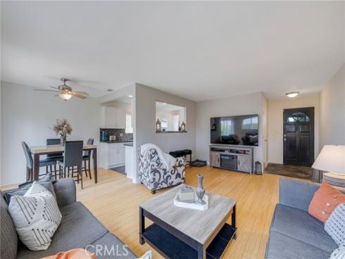 1142 W Ash , Fullerton, CA