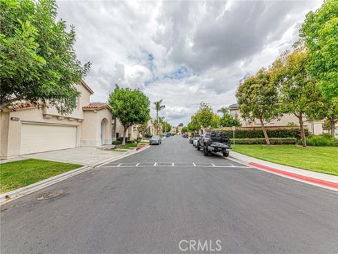 4115 Visions , Fullerton, CA