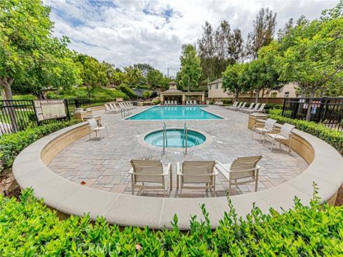 4115 Visions , Fullerton, CA