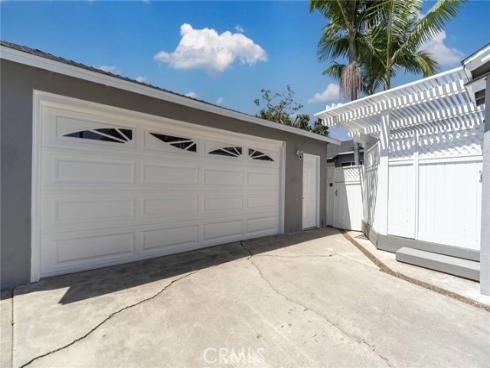 1104 E Wilshire , Fullerton, CA