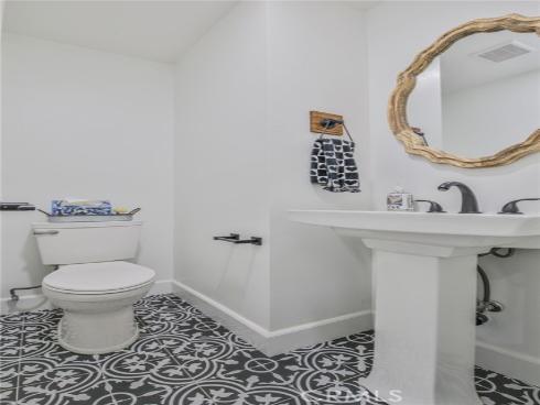 918 Glenhaven , Fullerton, CA