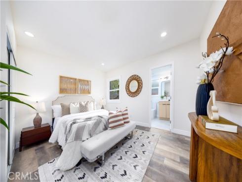329 W Whiting Avenue, Fullerton, CA