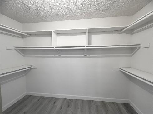 949 Creekside Drive, Fullerton, CA