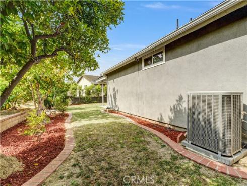 2730  Hartford  , Fullerton, CA