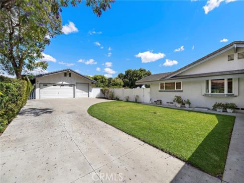 662 Catalina Road, Fullerton, CA