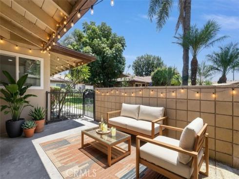 1784 E Commonwealth , Fullerton, CA
