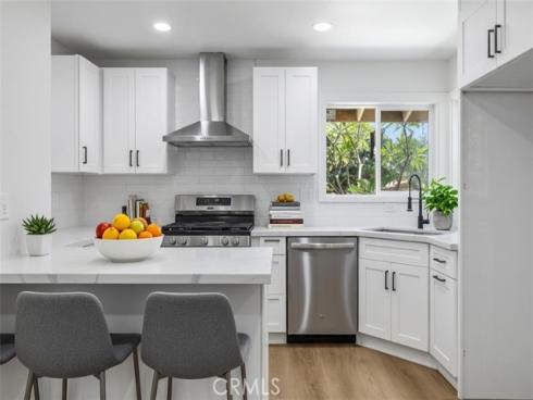 1784 E Commonwealth , Fullerton, CA